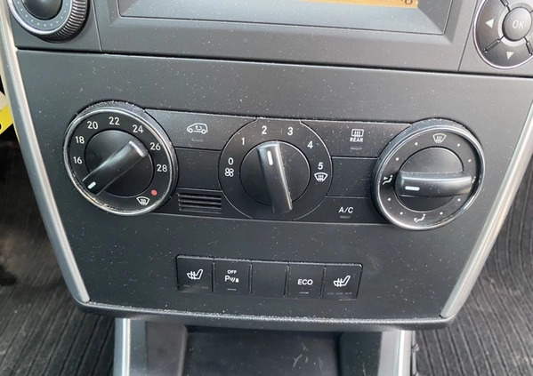 Mercedes-Benz Klasa B cena 25900 przebieg: 209000, rok produkcji 2011 z Kowal małe 436